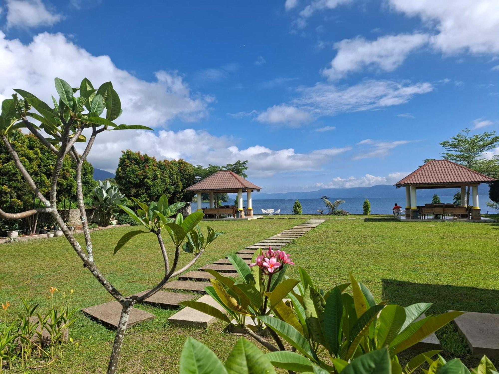 Juma Cottages Tuk Tuk Ngoại thất bức ảnh