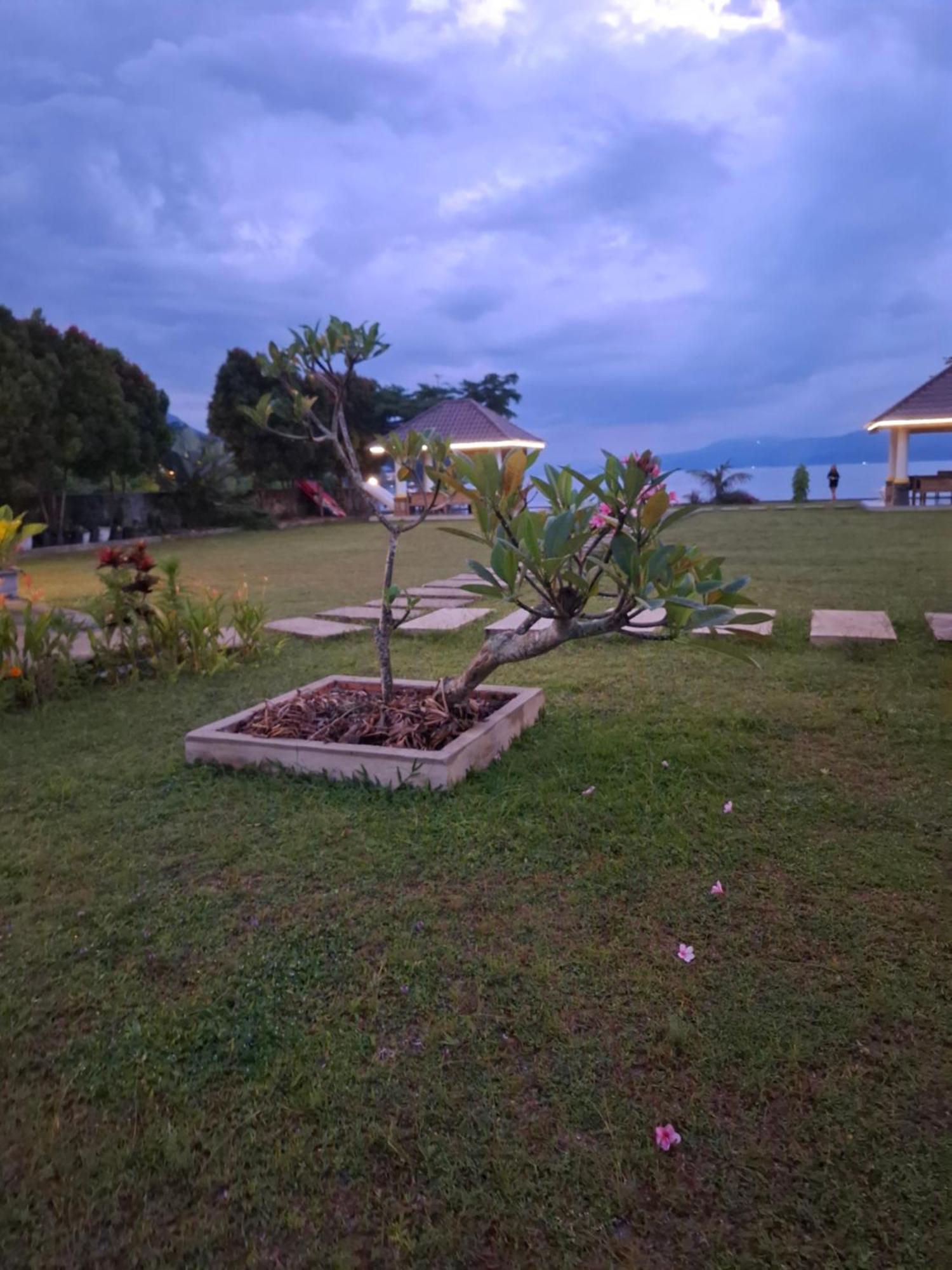 Juma Cottages Tuk Tuk Ngoại thất bức ảnh