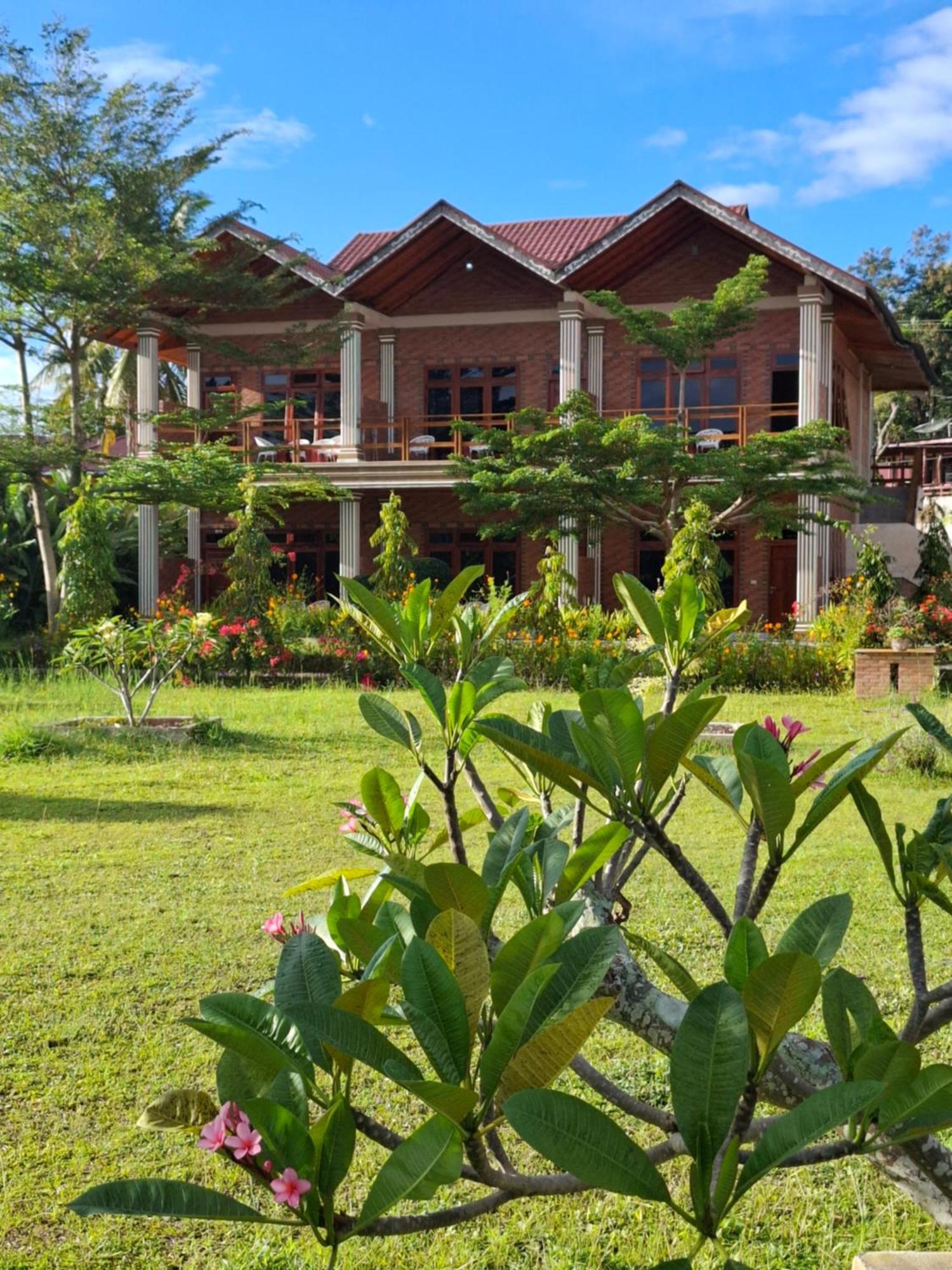 Juma Cottages Tuk Tuk Ngoại thất bức ảnh