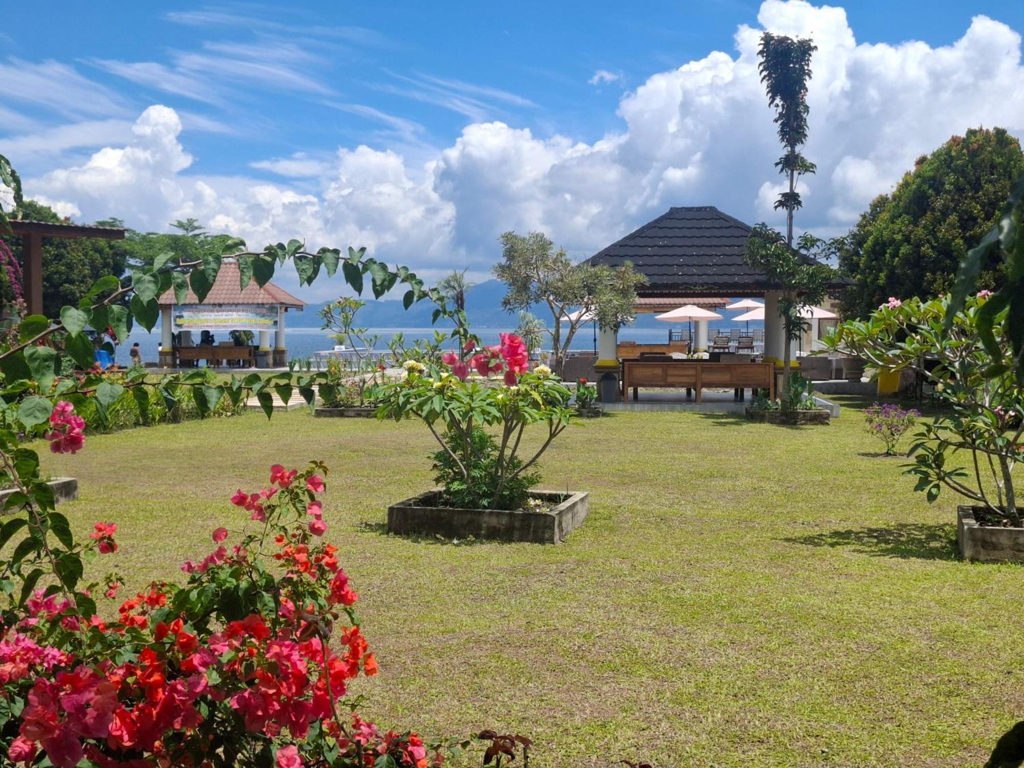 Juma Cottages Tuk Tuk Ngoại thất bức ảnh